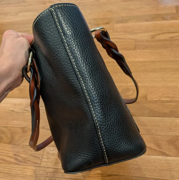 Dooney & Bourke Black Pebble Leather Shoulder Bag Purse - Picture 7 of 16